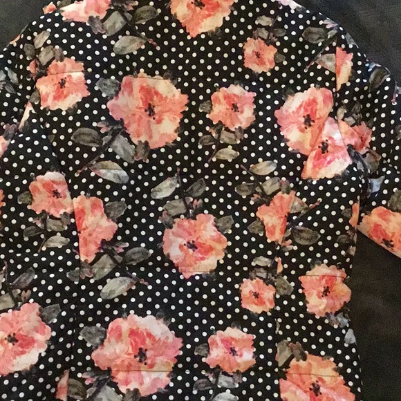 Chico’s lightweight floral polka dot puffer jacket - Picture 5 of 5
